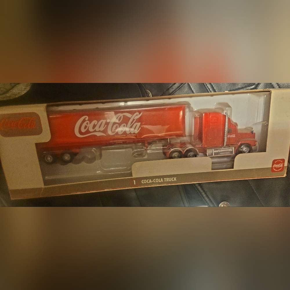 Antique coca cola truck